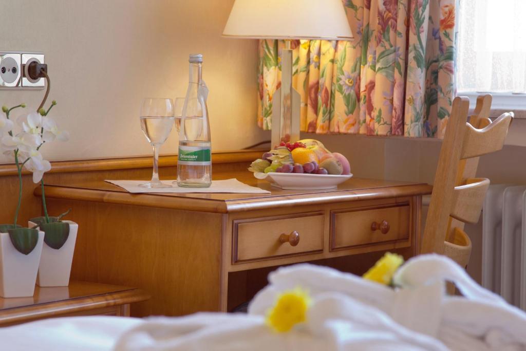 Hotel Garni Fuerst Von Waldeck Willingen (Upland) Quarto foto
